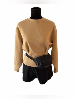 Lululemon Gathered Waist Crew Neck Top